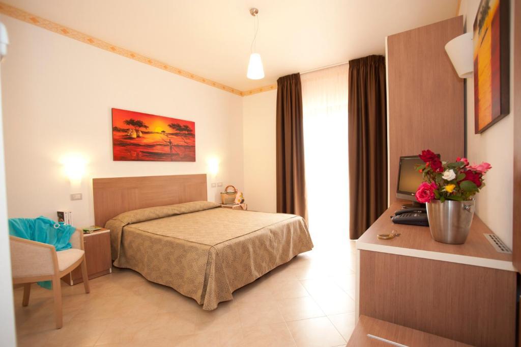 Oasiclub Hotel Vieste Extérieur photo
