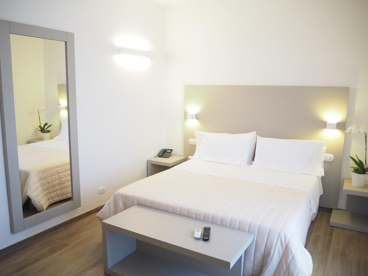 Oasiclub Hotel Vieste Extérieur photo