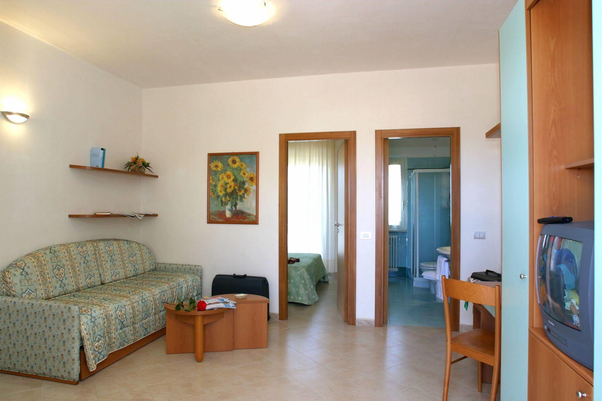 Oasiclub Hotel Vieste Extérieur photo