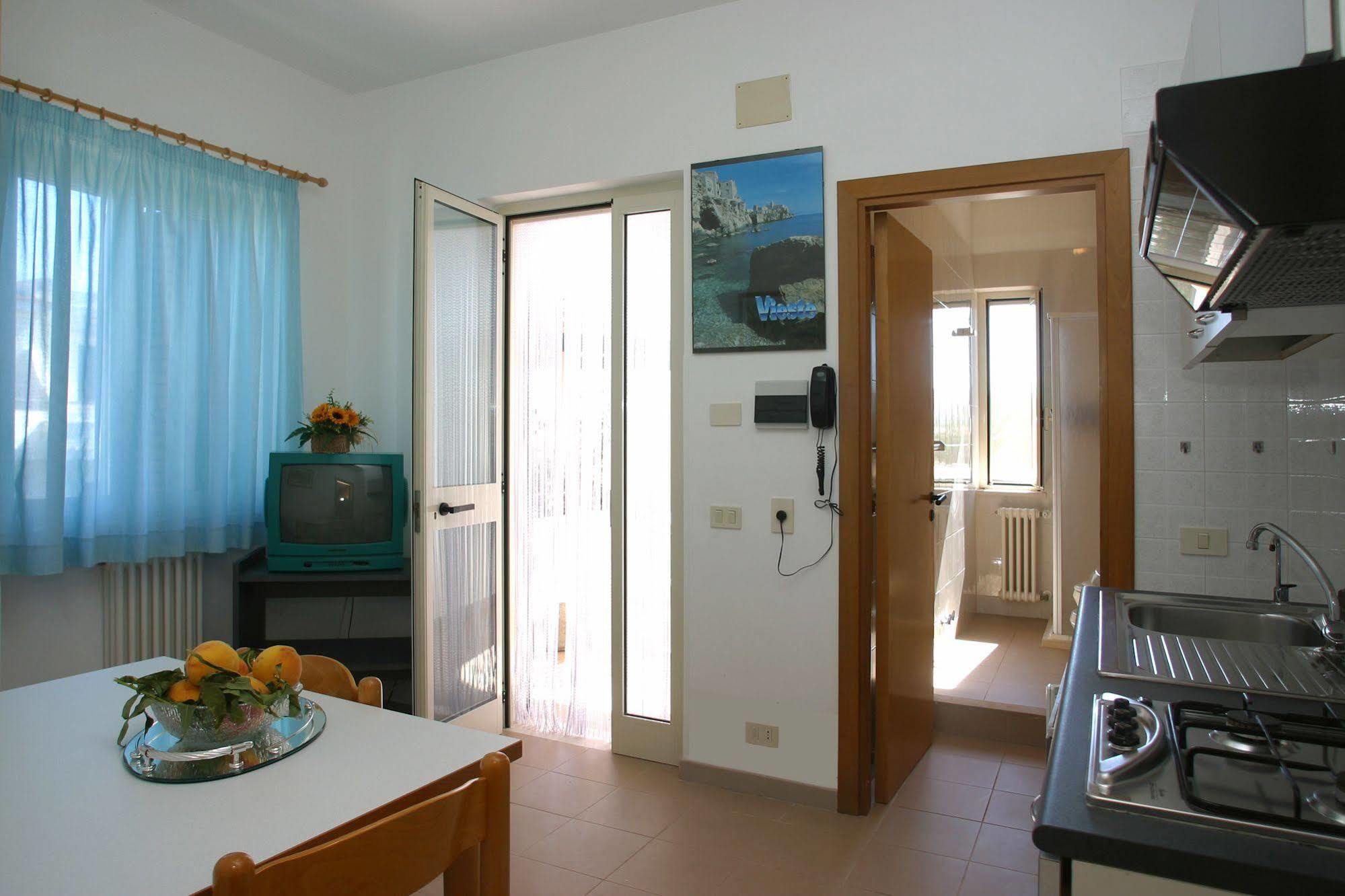 Oasiclub Hotel Vieste Extérieur photo