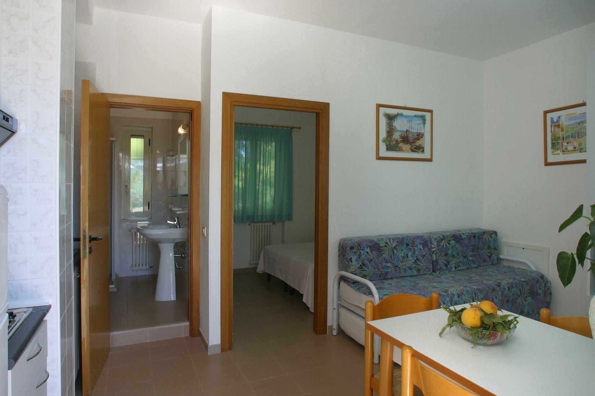 Oasiclub Hotel Vieste Extérieur photo